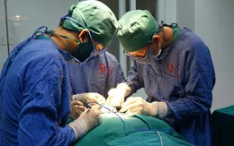 Phẫu thuật điều trị cho bệnh nhân ung thư tuyến giáp giai đoạn 3