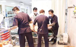 Cấp cứu nam bệnh nhân bị điện giật nghiêm trọng