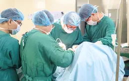 Loại bỏ tế bào ung thư kịp thời vì nghi ngờ kết luận u lành tính