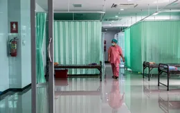 Thái Lan dự định lắp đặt 10.000 giường bệnh dã chiến tại Bangkok