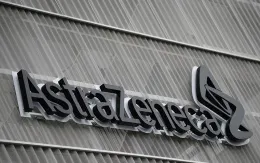 Anh ghi nhận 30 ca đông máu hiếm gặp sau khi tiêm vaccine AstraZeneca