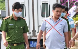 Bắt thanh niên  chặn đường sàm sỡ nữ sinh, “khoe” của quý