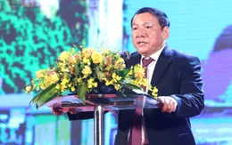 Tóm tắt tiểu sử Bộ trưởng Bộ Văn hóa, Thể thao và Du lịch Nguyễn Văn Hùng