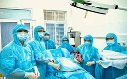 Một sản phụ sinh con trong khu cách ly tại Lào Cai