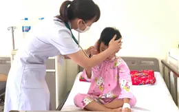 Điều trị thành công cho bé trai 6 tuổi bị viêm não tủy cấp lan tỏa