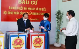 Chủ tịch nước Nguyễn Xuân Phúc bầu cử tại Thành phố Hồ Chí Minh