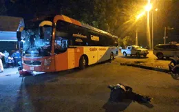 Tài xế nhốt cảnh sát trên xe, tông vào chốt kiểm dịch COVID-19