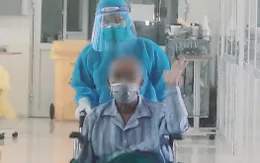 Bệnh nhân COVID-19 nặng, nguy kịch tại Bệnh viện Bệnh nhiệt đới Trung ương được xuất viện