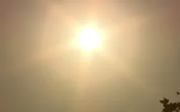 "Chảo lửa" kỷ lục thiêu đốt miền Tây nước Mỹ, nhà máy điện lần đầu đóng cửa trong 50 năm