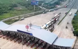 Ngày giãn cách xã hội thứ 2 tại Hà Nội: Vẫn còn nhiều xe phải quay đầu