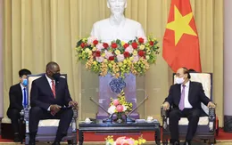 Chủ tịch nước Nguyễn Xuân Phúc mong muốn Hoa Kỳ tiếp tục hỗ trợ vaccine COVID-19