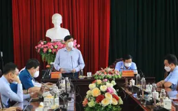Bộ Y tế điều 3 lãnh đạo các bệnh viện tuyến Trung ương tới Vĩnh Long hỗ trợ điều trị bệnh nhân COVID-19