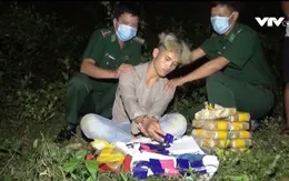 Bắt đối tượng vận chuyển 60.000 viên ma túy trong đêm