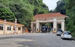 Dừng xuất nhập khẩu hàng hóa tại cửa khẩu Cốc Nam
