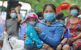 Đưa 2.000 người ở khu trọ lụp sụp, ven kênh đến chung cư tránh dịch