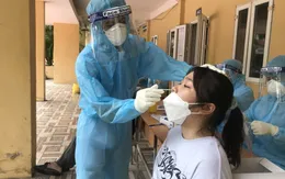 Hà Nội sẽ lấy 300.000 mẫu xét nghiệm SARS-CoV-2 tại khu vực và nhóm người nguy cơ cao