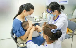 Cảnh báo nguy cơ bệnh truyền nhiễm gia tăng sau 100 ngày giãn cách