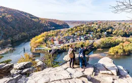 Mỹ chào đón khách du lịch đã tiêm phòng từ tháng 11