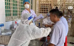 Gần 700 bệnh nhân tâm thần đầu tiên được tiêm vaccine phòng COVID-19