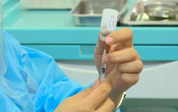 Hà Nội: Một học sinh dương tính với SARS-CoV-2, từng đi tiêm vaccine tại trường