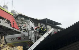 "Người hùng" cứu bé gái trong ngôi nhà cháy dữ dội ở Hà Nội