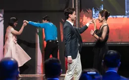 Dàn diễn viên "11 tháng 5 ngày" tái ngộ, hòa giọng Gác lại âu lo