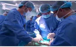 Bệnh nhân đầu tiên ở Việt Nam điều trị ung thư xương bằng ni tơ lỏng hồi phục thần kỳ