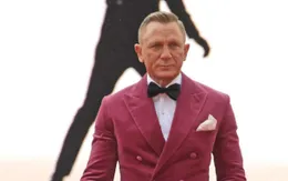 Daniel Craig được nhận Huy chương danh dự của Hoàng gia Anh