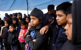 Hàng chục học sinh ở Mexico bị ngộ độc bí ẩn