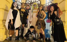 Khi U40-50 cùng con hóa trang đi “dọa ma” Halloween
