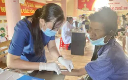 Hơn 2.700 người dân Đắk Lắk được khám sàng lọc và điều trị miễn phí bệnh Lao