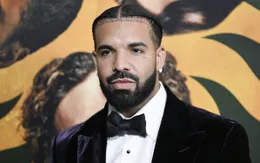 Drake bị kiện vì bìa tạp chí Vogue giả trong album mới