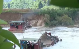 “Nóng” nạn khai thác cát trên sông ở Tây Nguyên