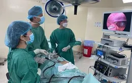 Nam thanh niên bị thủng ruột non vì nuốt tăm tre