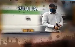 Phạt 11 triệu đồng, tước bằng lái 3 tháng tài xế xe khách cầm kiếm đe dọa lái xe du lịch