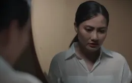 Mẹ rơm - Tập 24: Hồng xót xa vì mê trai mà cả đời "buôn phấn bán hương" không trả hết nợ