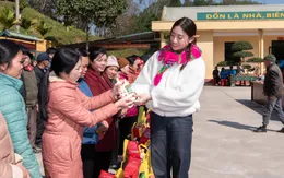 Hoa hậu Lương Thuỳ Linh đưa Tết hạnh phúc với đồng bào vùng cao