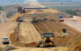 Đồng loạt khởi công 12 dự án cao tốc Bắc - Nam giai đoạn 2