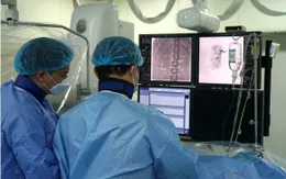 Nút mạch điều trị u thận vỡ cho bệnh nhân trẻ tuổi