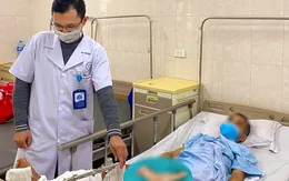 Nối cẳng chân bị máy cắt cỏ chém đứt lìa cho bệnh nhân