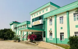 Điều trị thành công cho bé 9 tháng tuổi mắc COVID-19 mức độ nặng