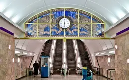 Ga tàu điện ngầm Ukraine nằm sâu nhất thế giới, có thể chống bom hạt nhân