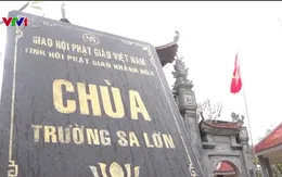 Đi lễ chùa trên đảo Trường Sa