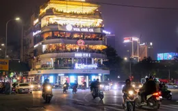 Hà Nội nhộn nhịp trở lại sau kỳ nghỉ Tết