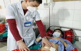 Bệnh nhân nguy kịch do vỡ bàng quang sau tai nạn giao thông