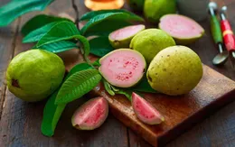 Bạn muốn tối ưu hóa chế độ ăn uống của mình? Chọn các loại trái cây và rau quả này!