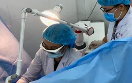 Cấp cứu thủng âm đạo - trực tràng do "làm đẹp" vùng kín tại spa không được cấp phép