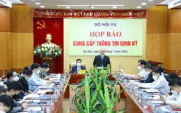 Bộ Nội vụ nói về vụ Trưởng khoa ĐH Luật Hà Nội bị tố cưỡng bức tình dục