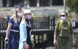 Du lịch “ấm” lên sau 1 tháng mở cửa