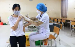 Đẩy mạnh tiến độ tiêm chủng vaccine phòng COVID-19